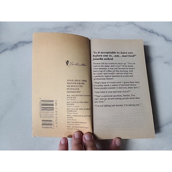 Out Of This World Marriage By Maggie Shayne Paperback - Picture 2 of 10